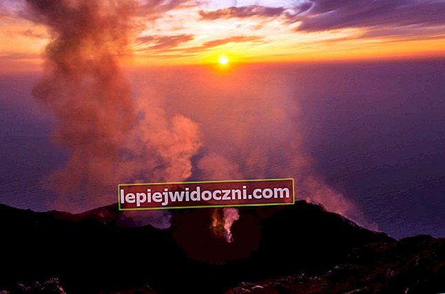 Eruptat nu cu mult timp în urmă, acestea sunt 7 fapte importante despre Muntele Anak Krakatau